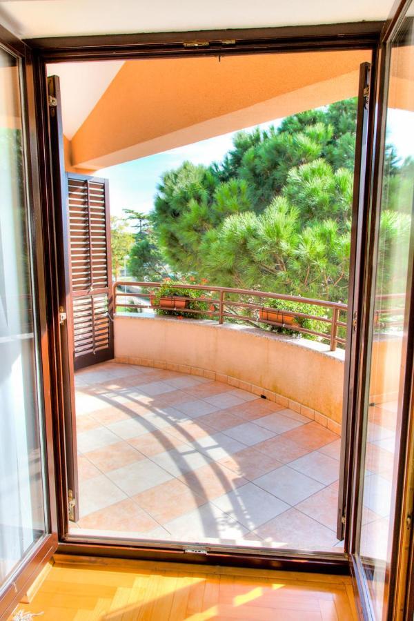 Apartment Josip 2011 Фажана Екстер'єр фото